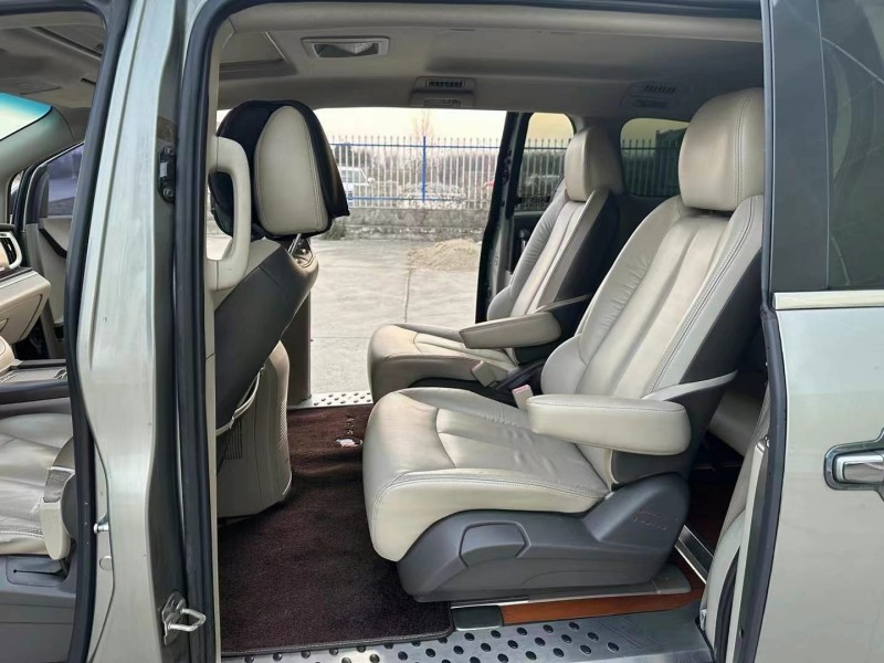 徐州11年别克GL87