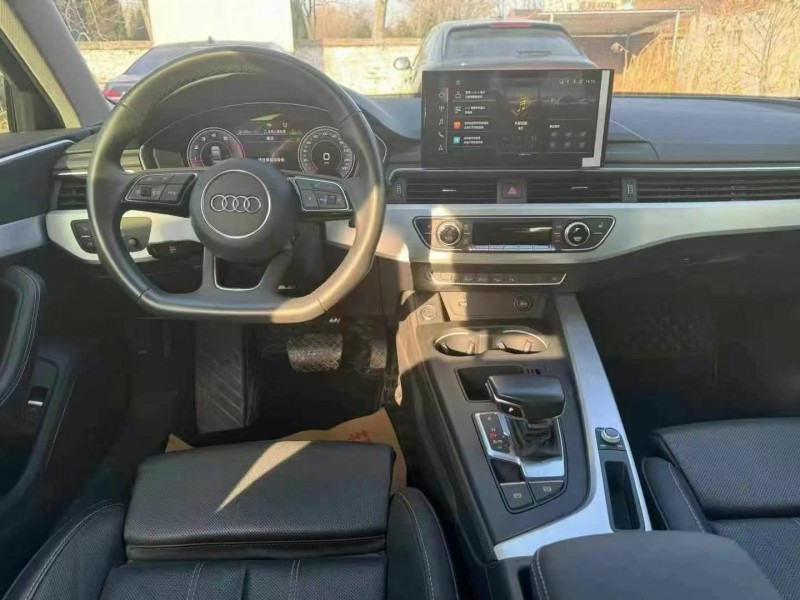 济宁22年奥迪A4L4