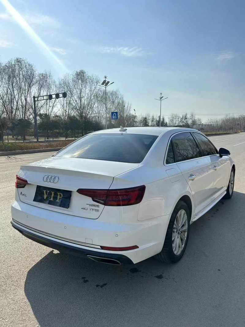 枣庄19年奥迪A4L9