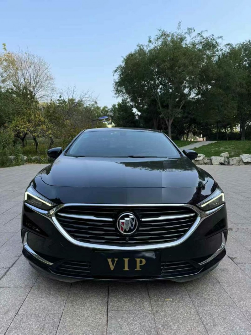 邢台20年别克君越1