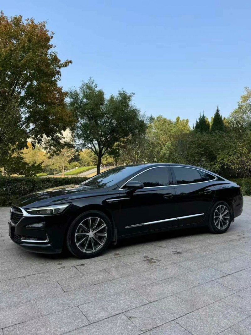 邢台20年别克君越2