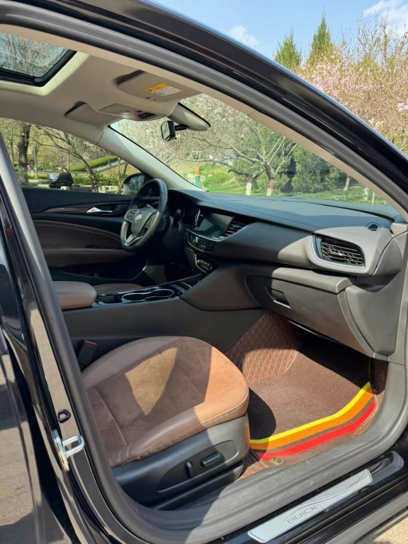 邢台21年别克君威7