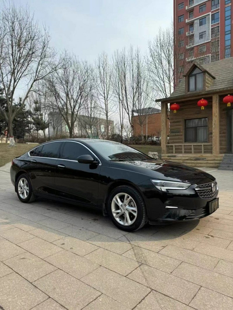 邢台23年别克君威3