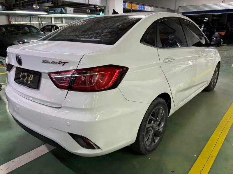 济宁18年长安汽车逸动4