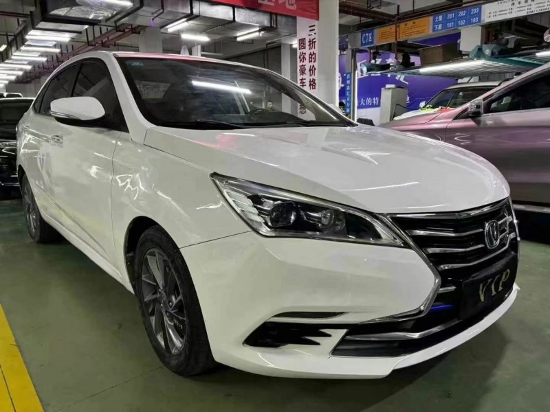 济宁18年长安汽车逸动9