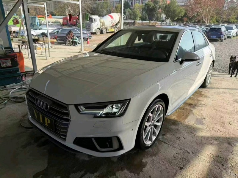 武汉22年奥迪A4L2