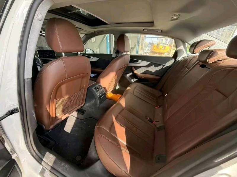 武汉22年奥迪A4L6