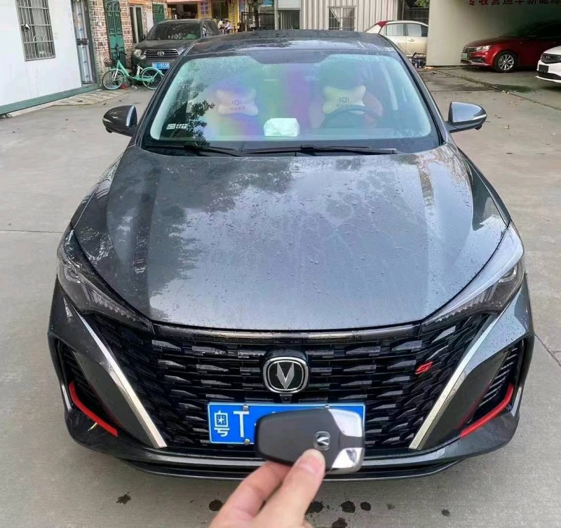 广州24年长安汽车逸动1