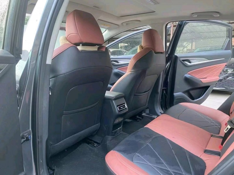 广州24年长安汽车逸动5