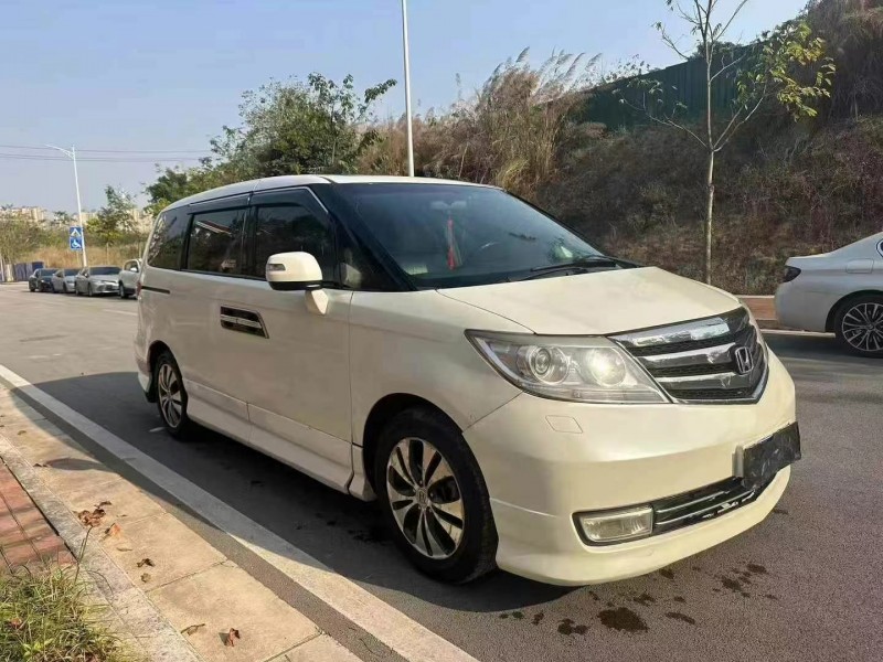 益阳13年本田艾力绅2