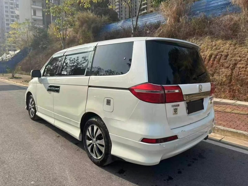 益阳13年本田艾力绅8