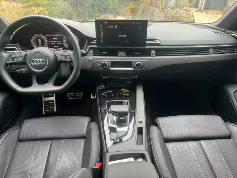 武汉23年奥迪A4L7