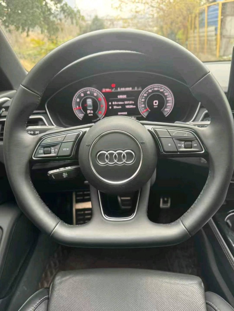 武汉23年奥迪A4L8