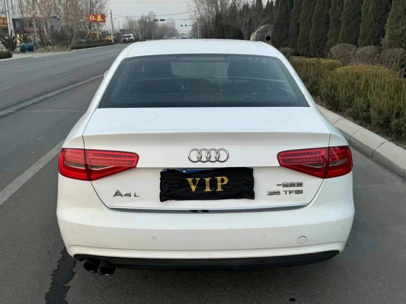 济宁14年奥迪A4L5