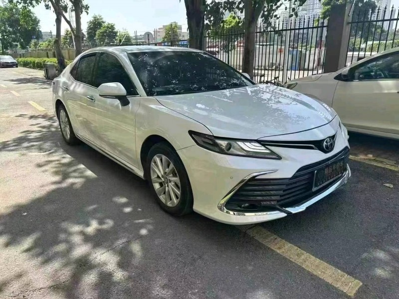 广州23年丰田凯美瑞3