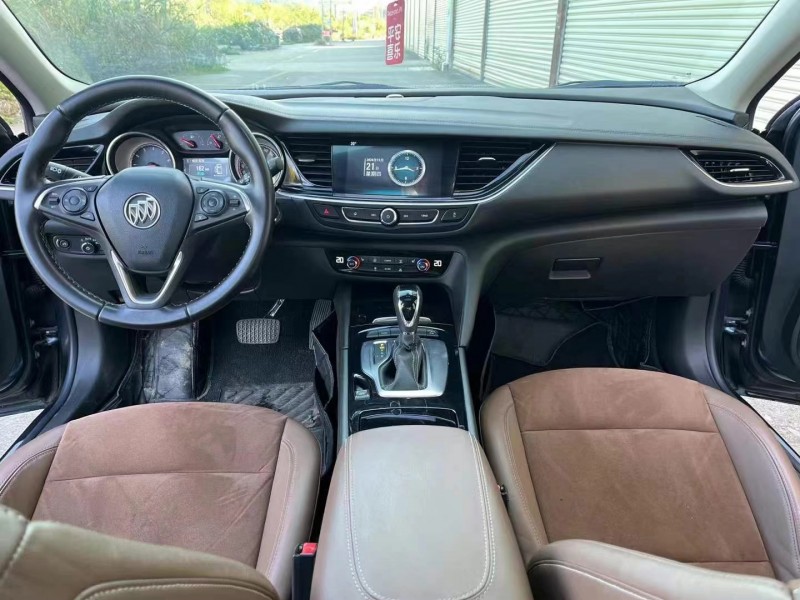 佛山20年别克君威5