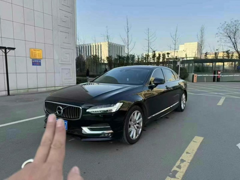 泰安19年沃爾沃S902