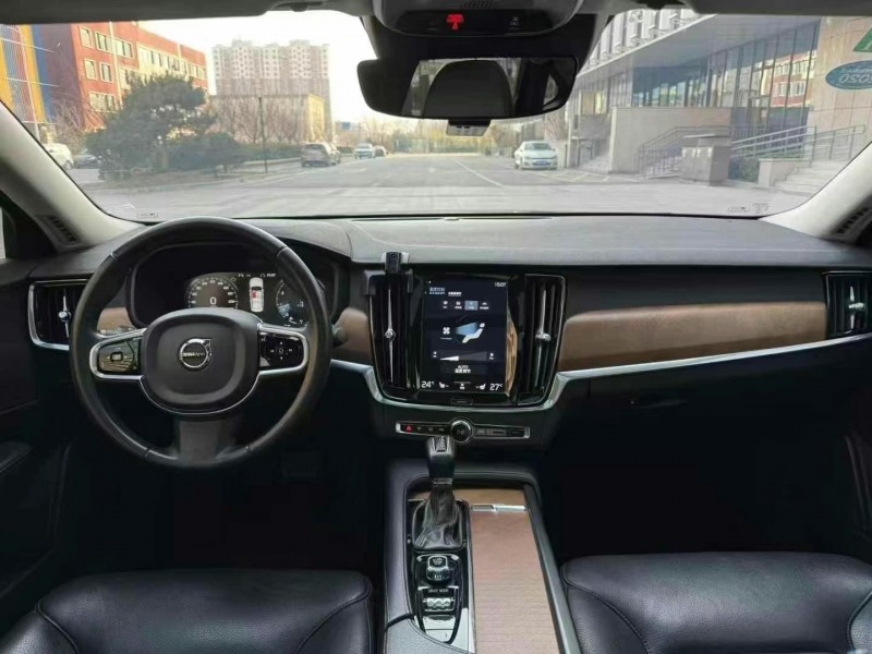 泰安19年沃爾沃S905