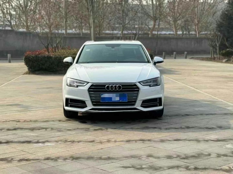 济宁18年奥迪A4L1