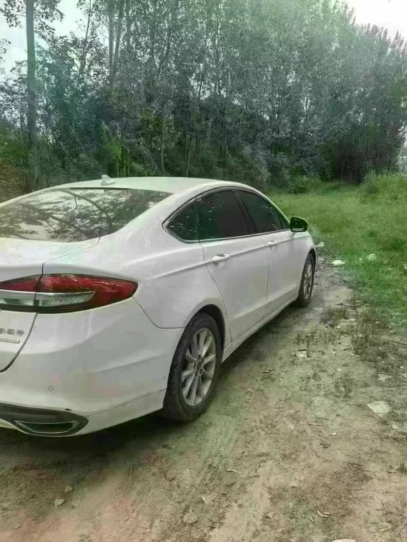 保定18年福特蒙迪欧6