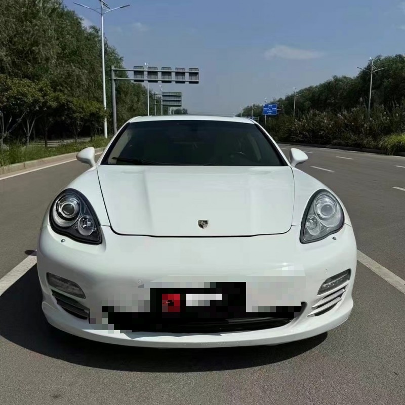 枣庄13年保时捷帕拉梅拉1