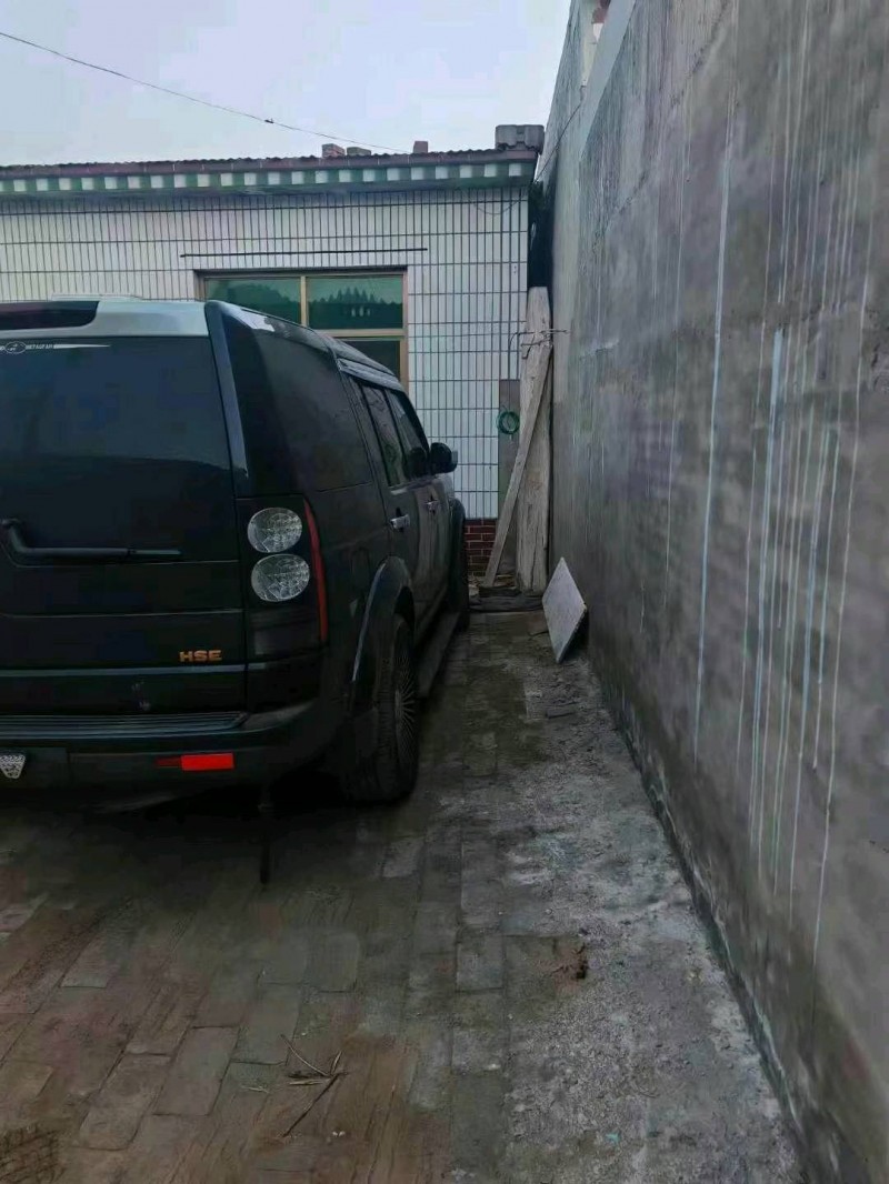 廊坊15年路虎发现2