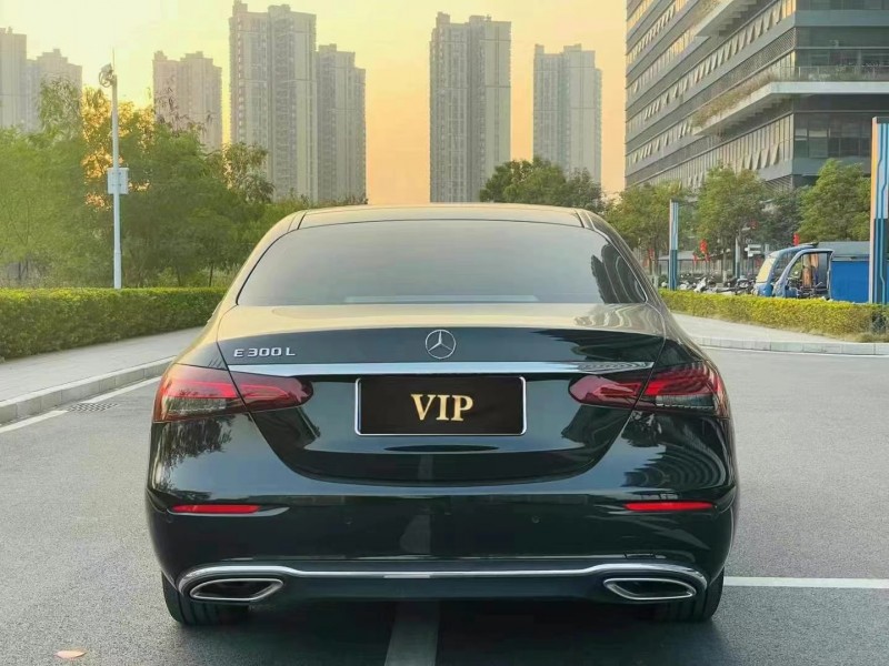 广州22年奔驰E9