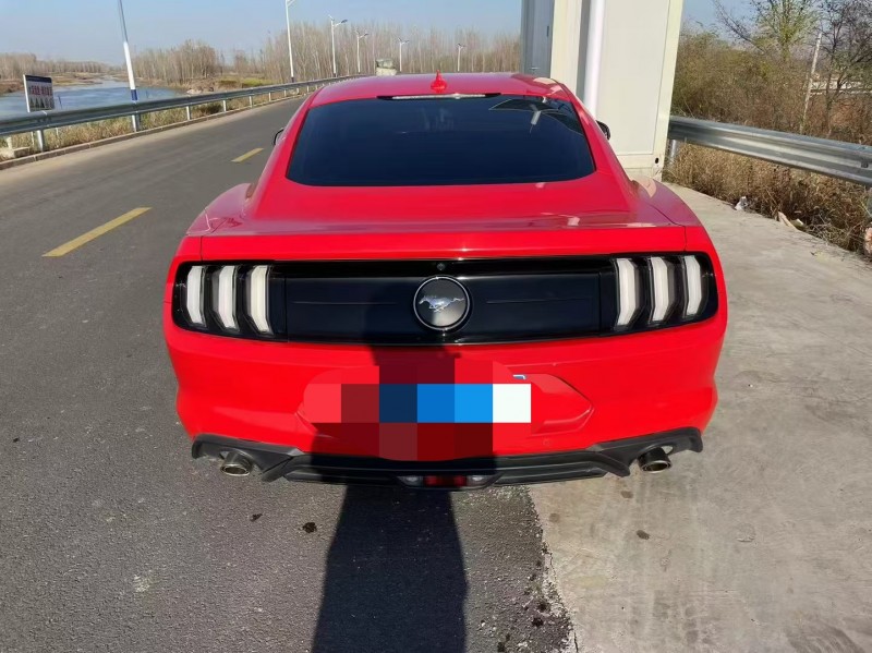 济宁21年福特野马4