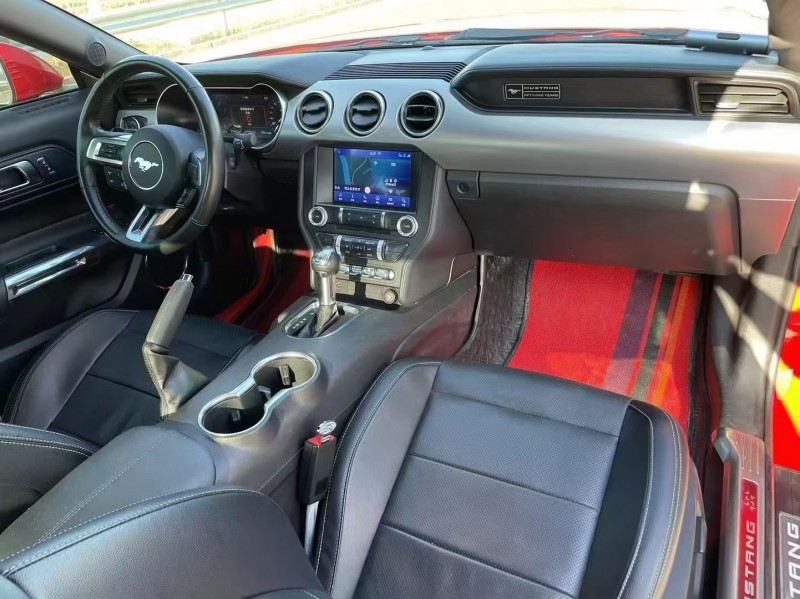 济宁21年福特野马6