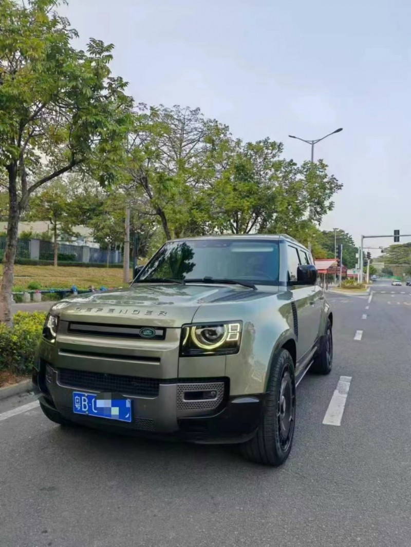 广州22年路虎卫士1