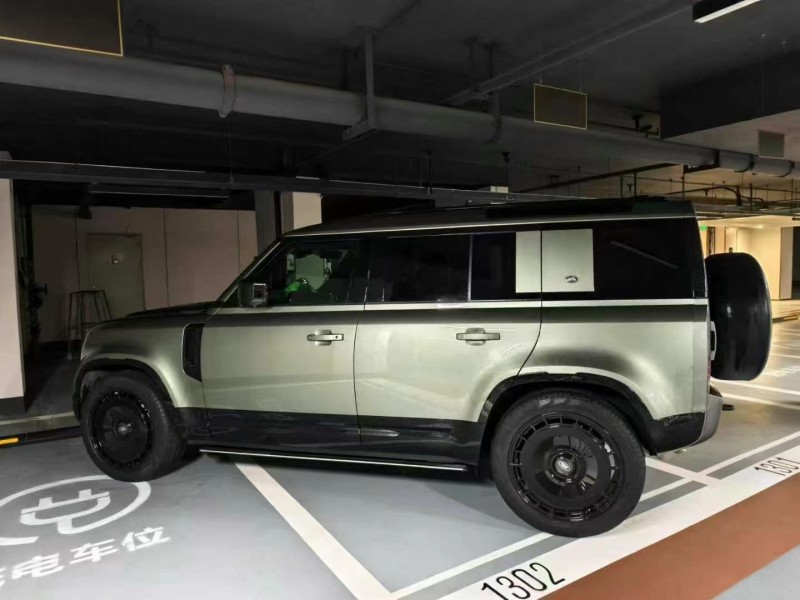 广州22年路虎卫士2