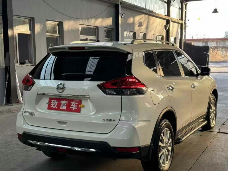 保定23年日产奇骏7