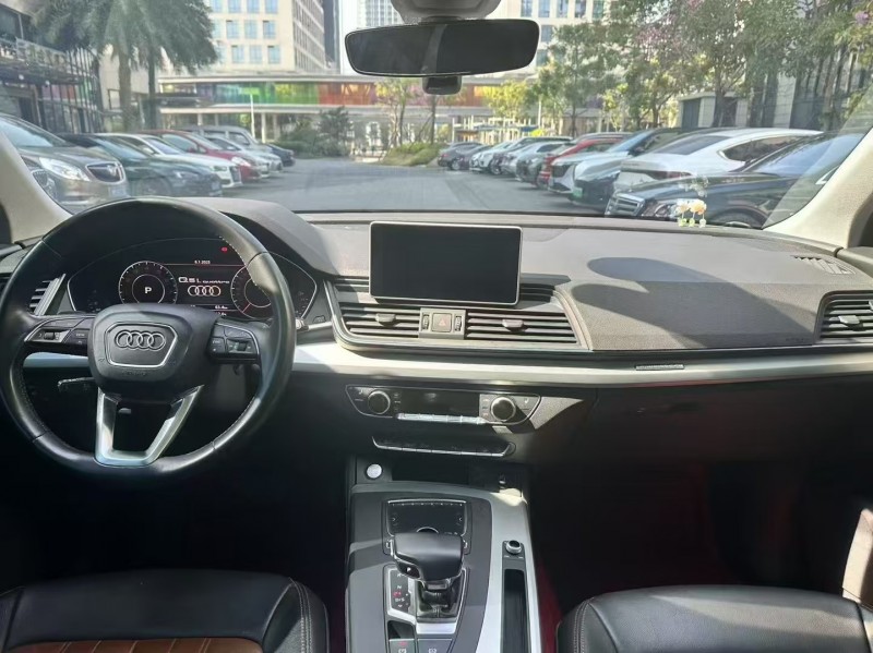 佛山20年奥迪Q55