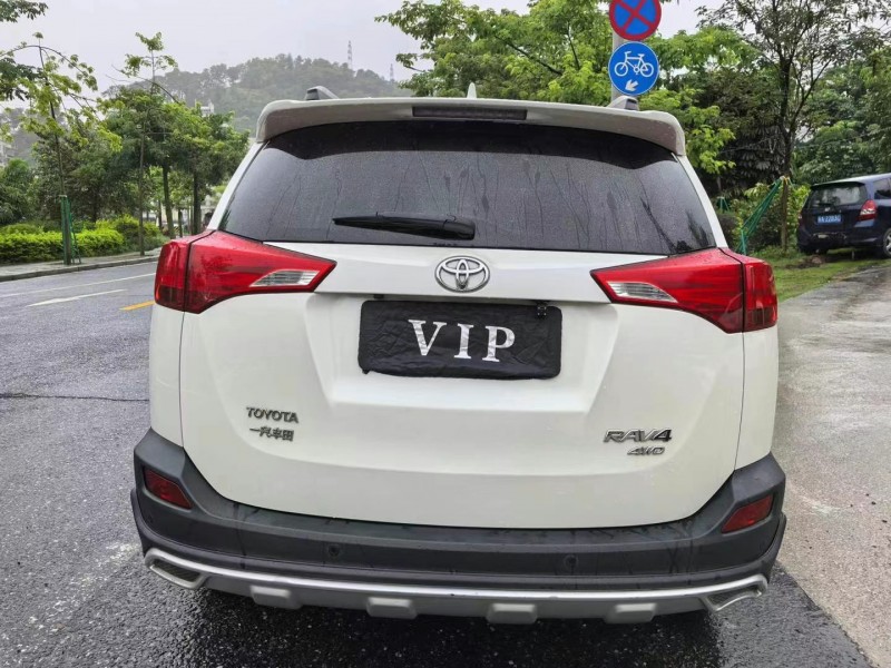 广州15年丰田RAV45