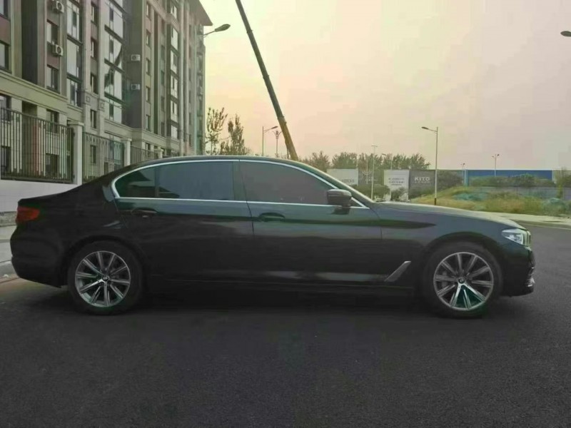 保定18年宝马5系4