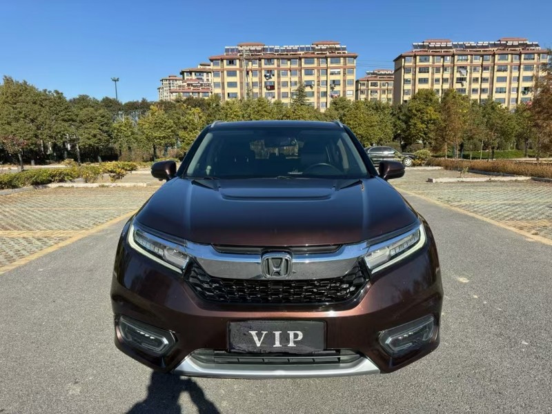 盐城19年本田冠道1