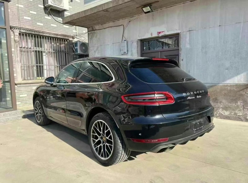 盐城14年保时捷Macan5