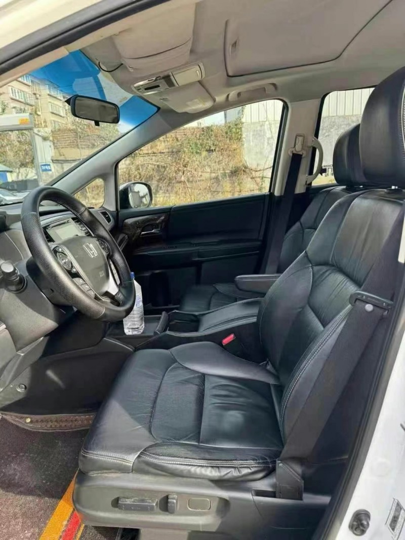 济宁15年本田奥德赛3