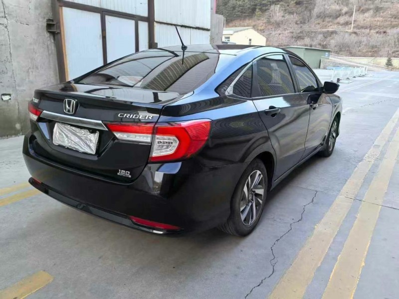 济宁22年本田凌派4