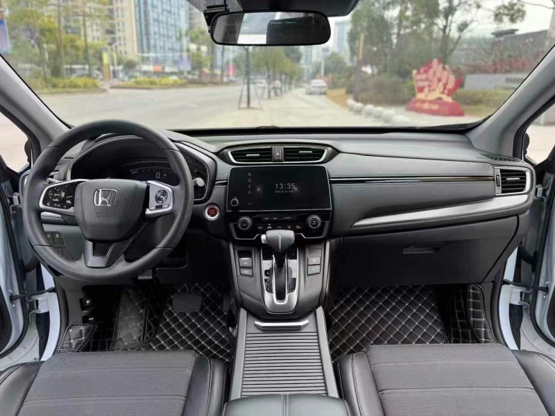 济宁20年本田皓影3