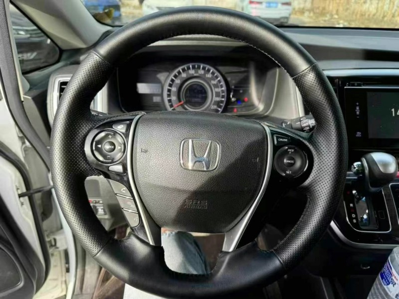 济宁15年本田奥德赛8