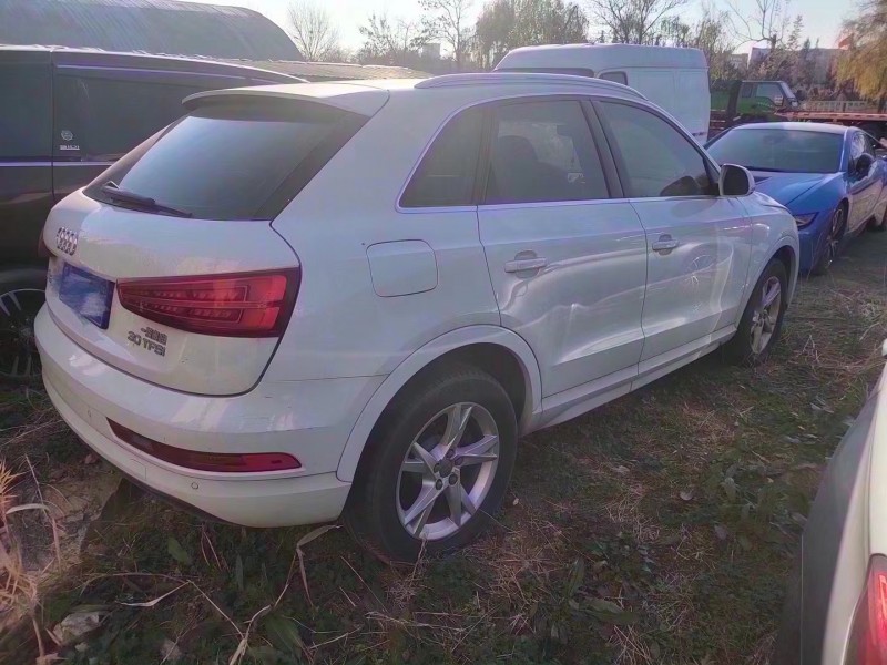 菏泽17年奥迪Q33