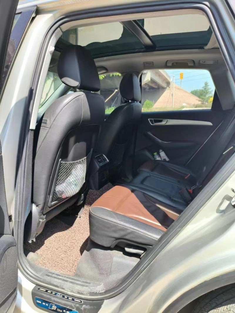 济宁16年奥迪Q54