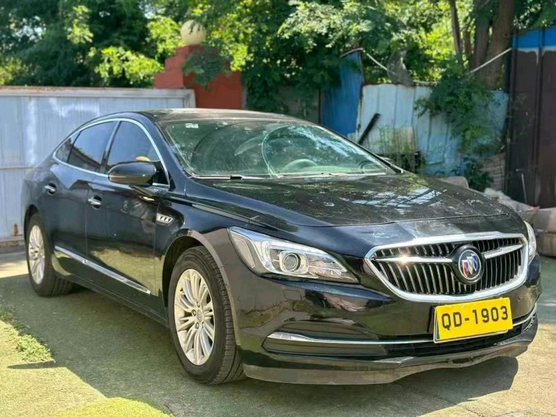 青岛17年别克君越3