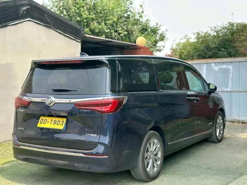 青岛21年别克GL87