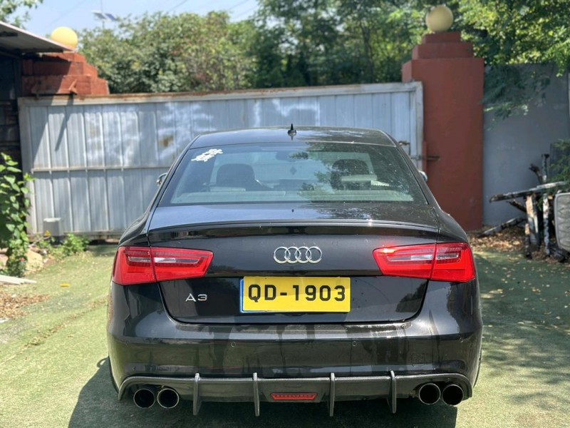 青岛15年奥迪S68