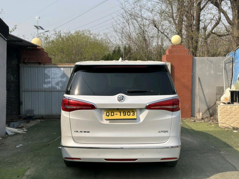 青岛21年别克GL88