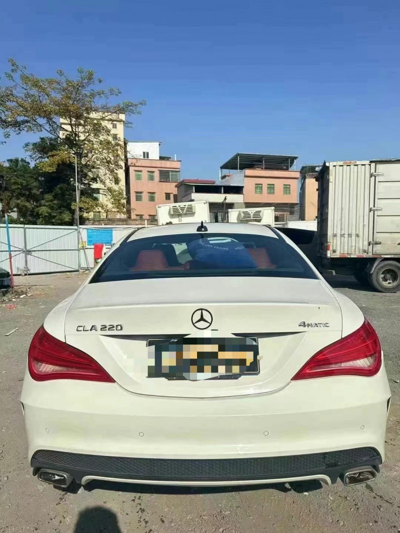 广州16年奔驰CLA7
