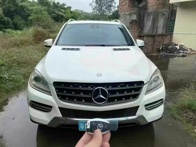 广州13年奔驰ML1