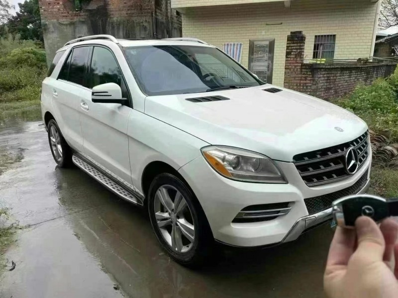 广州13年奔驰ML2